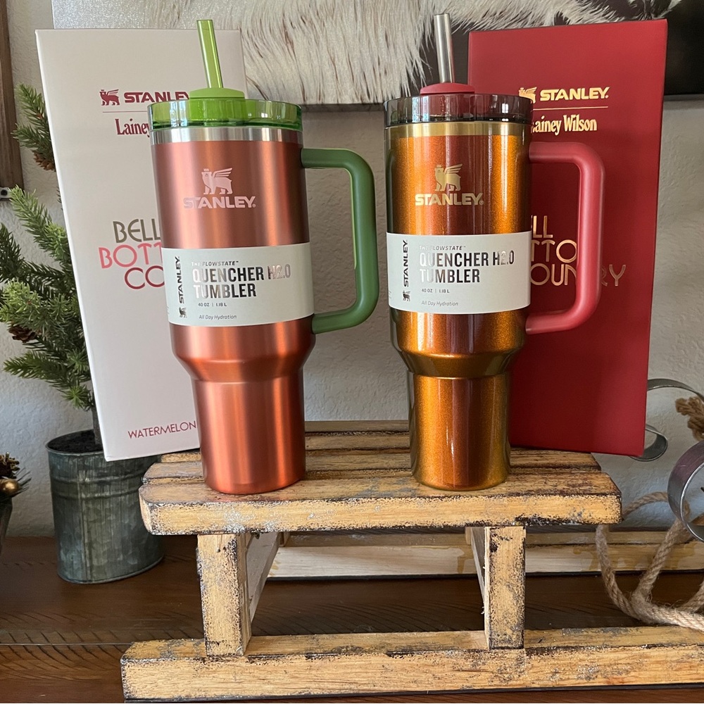 Limited Edition Lainey Wilson Stanley 40
Set - Watermelon Moonshine/Country Gold